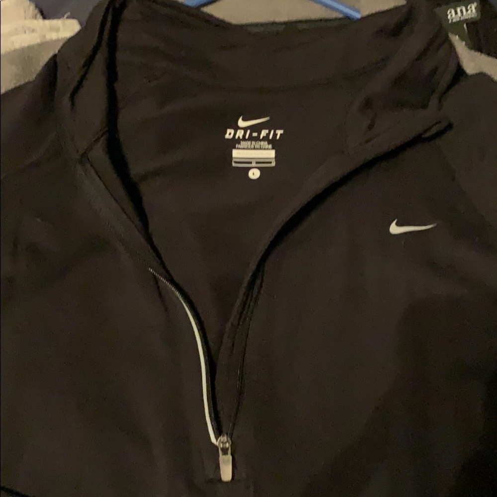 Nike Dri Fit 1/4 zip